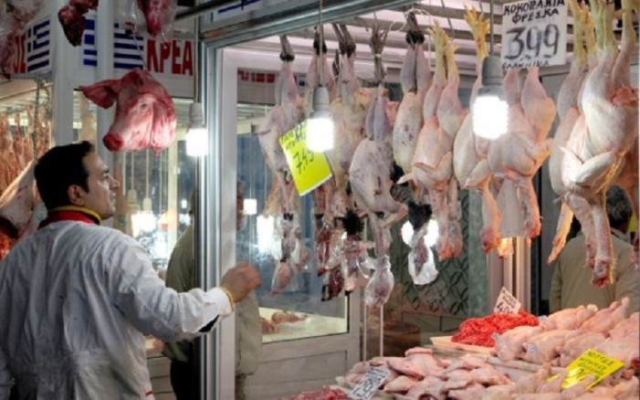 Σε μειωμένο συντελεστή ΦΠΑ 13% όλα τα βρώσιμα κρέατα