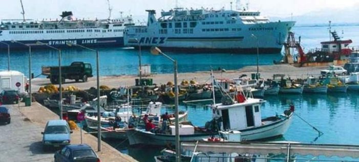 Κυλλήνη: Σύγκρουση πλοίων στο λιμάνι