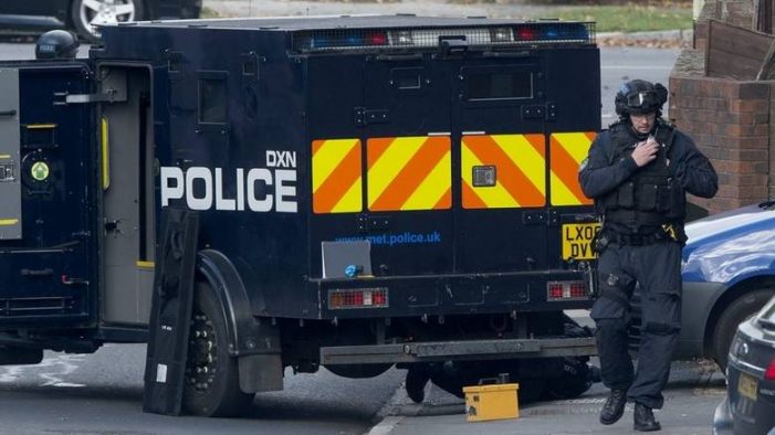 Συλλήψεις υπόπτων για τρομοκρατικές επιθέσεις στην Αγγλία