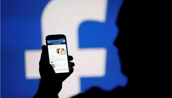 Η Ρωσία απαγορεύει Facebook και Instagram και χαρακτηρίζει τη Meta ως «εξτρεμιστική οργάνωση»