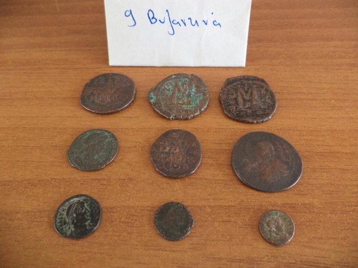 Συνελήφθησαν 2 άτομα στην Φλώρινα για παράβαση της νομοθεσίας περί αρχαιοτήτων, καθώς κατείχαν αρχαία νομίσματα