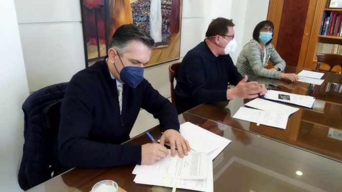 Υπογραφή προγραμματικής σύμβασης μεταξύ της Π.Δ.Μ. – Π.Ε. Καστοριάς και του Νοσοκομείου, προϋπολογισμού 30.000 ευρώ