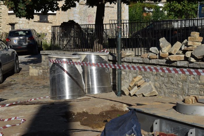 Νέους σύγχρονους βυθιζόμενους κάδους απορριμμάτων τοποθετεί ο Δήμος Καστοριάς