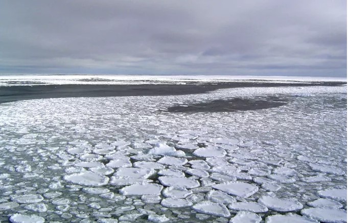 Η Ανταρκτική κατακερματίζεται: Αποκολλήθηκε παγόβουνο ίσο με 15 φορές την έκταση του Παρισιού