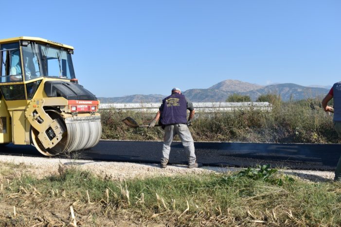 Προχωρά το μεγάλο έργο της αγροτικής οδοποιίας στις Δημοτικές Ενότητες Μακεδνών, Βιτσίου και Μεσοποταμίας