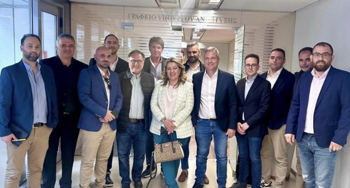Μαρία Αντωνίου: Ευρεία σύσκεψη στο Υπουργείο Ανάπτυξης για την περαιτέρω ενίσχυση της γουνοποιίας και την προσπάθεια ένταξης περισσότερων επιχειρήσεων  στα προγράμματα στήριξης