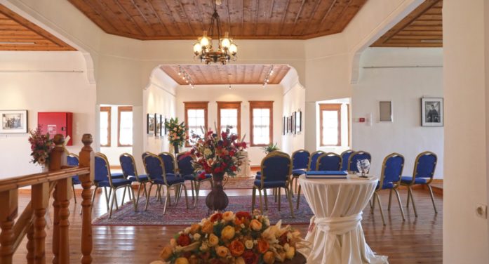 Πολιτικοί γάμοι στον Δήμο Καστοριάς: Εμπειρία ζωής στο Αρχοντικό «Βέργου» και στο Καραβάκι «Ολυμπία»