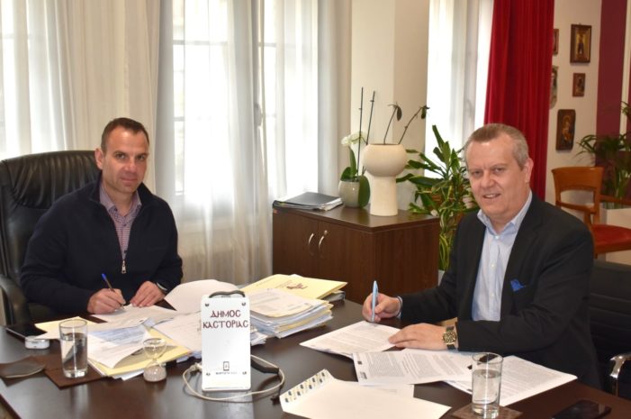 Νέα έργα ξεκινούν στον Δήμο Καστοριάς: Εκσυγχρονισμός δημοτικού οδοφωτισμού και 12 παρεμβάσεις σε σχολικές μονάδες