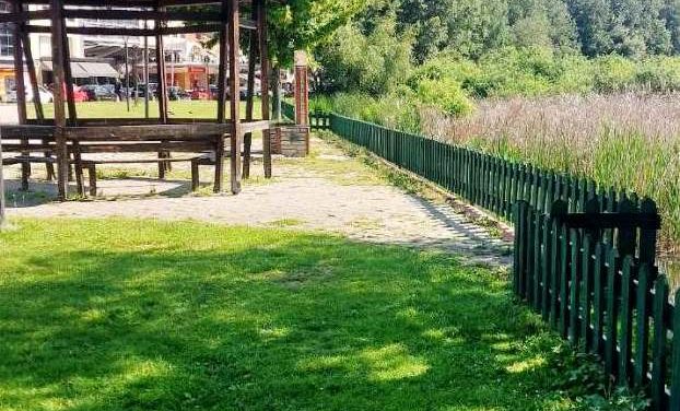 Ολοκληρώθηκε η τοποθέτηση της νέας περίφραξης 850 m στη λίμνη Καστοριάς, από την ΠΕ Καστοριάς