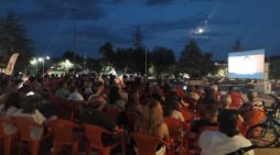 Καλοκαίρι στο Άργος Ορεστικό- Απόψε η συναυλία με τις «ΚΟΥΠΕΣ»