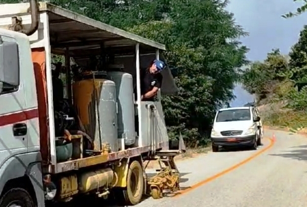 Διαγραμμίσεις οδικού δικτύου από την Περιφερειακή Ενότητα Καστοριάς