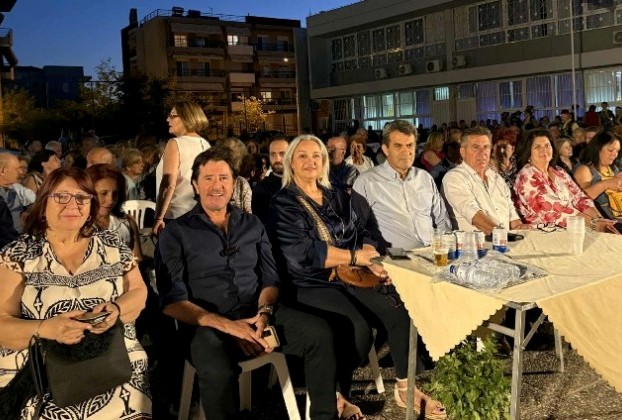 Με επιτυχία το «Χοροστάσι στον Αη Γιάννη» στην Καλαμαριά με τιμώμενη Π.Ε. την Καστοριά