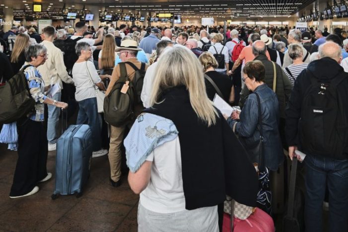 Ακυρώσεις και καθυστερήσεις πτήσεων από κυβερνοεπίθεση σε Χίθροου, Βρυξέλλες και Βερολίνο