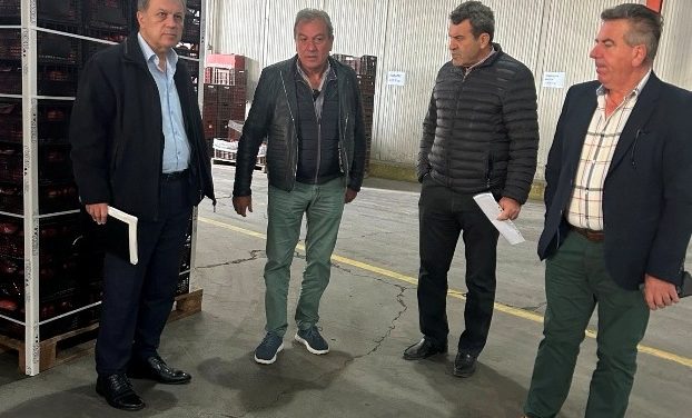 Επίσκεψη του Περιφερειάρχη κ. Αμανατίδη και των Αντιπεριφερειάρχων κ. Σαββόπουλου και κ. Χαρούμενου στη ΓΕΟΚ Επίσκεψη του Περιφερειάρχη κ. Αμανατίδη και των Αντιπεριφερειάρχων κ. Σαββόπουλου και κ. Χαρούμενου στη ΓΕΟΚ