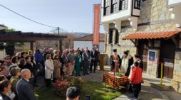 Λαμπρά Εγκαίνια του Λαογραφικού Μουσείου Άργους Ορεστικού Αντώνης Φωτίου