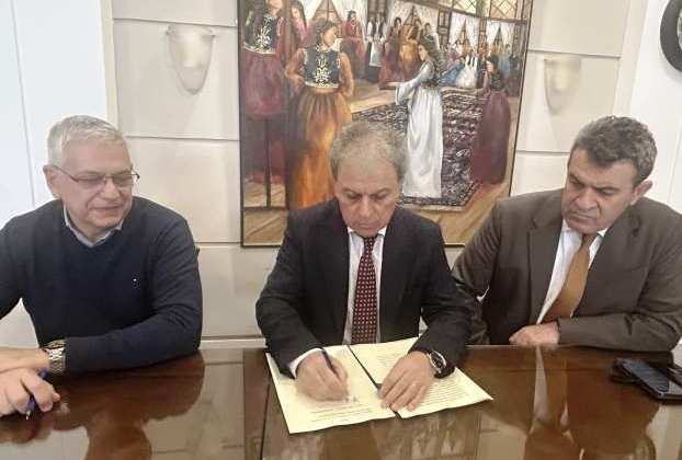 Υπεγράφη η Τροποποίηση & Παράταση του Συμβολαίου Δωρεάς των Γηπεδικών Εκτάσεων για το Βιομηχανικό Πάρκο Καστοριάς