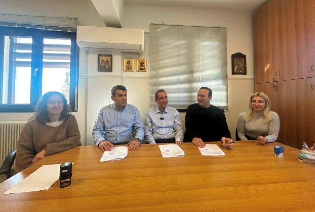 Υπογραφή Σύμβασης για την Αντικατάσταση Θυρών στο Νοσοκομείο Καστοριάς, 34.100,00 €.