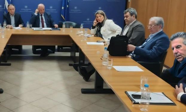 Συνάντηση Δ. Σαββόπουλου & Π. Χαρούμενου με τον Υπ. Α.Α.Τ Κ. Τσιάρα για θέματα της περιοχής.