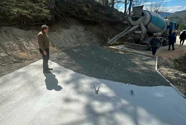 Επίσκεψη Αντιπεριφερειαρχών της Π.Ε. Καστοριάς σε οικισμούς του Δήμου Νεστορίου για την παρακολούθηση του έργου ενίσχυσης της επιχειρηματικότητας, πρ. 2,9 εκ. ευρώ