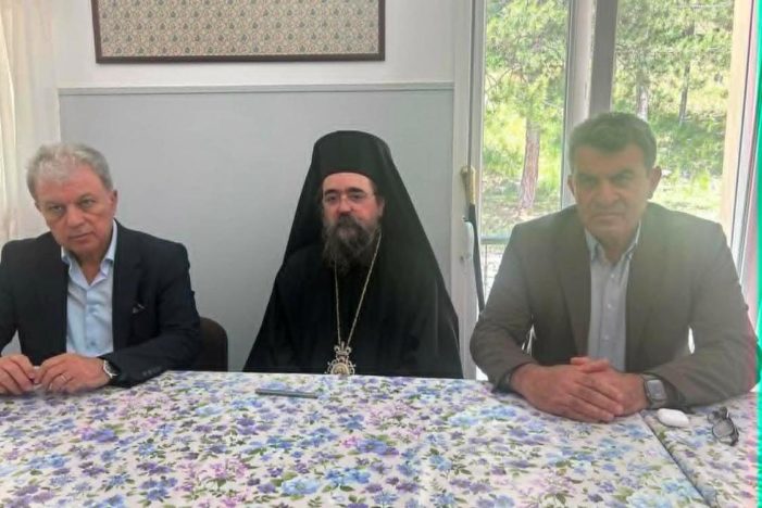 Υπογραφή Προγραμματικής Σύμβασης για την ανακατασκευή της οροφής του δυτικού περιστώου στον Ιερό Ναό Εισοδίων της Θεοτόκου Βασιλειάδας, πρ. 35.000 ευρώ Υπογραφή Προγραμματικής Σύμβασης για την ανακατασκευή της οροφής του δυτικού περιστώου στον Ιερό Ναό Εισοδίων της Θεοτόκου Βασιλειάδας, πρ. 35.000 ευρώ