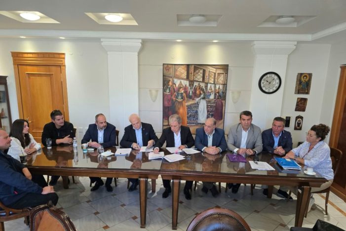 Υπεγράφη: Χρηματοδότηση μελέτης του έργου υδροληψίας & ενίσχυσης του αρδευτικού Βράχου Καστοριάς Υπεγράφη: Χρηματοδότηση μελέτης του έργου υδροληψίας & ενίσχυσης του αρδευτικού Βράχου Καστοριάς