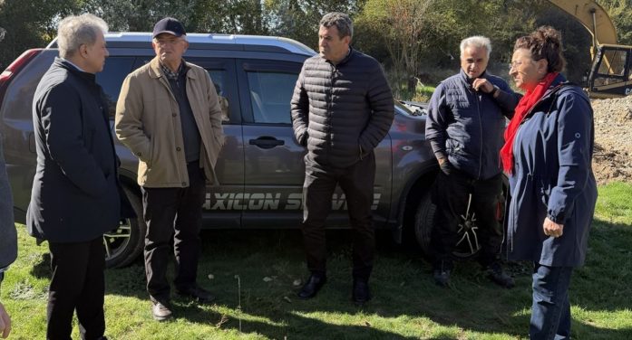 Αυτοψία του Περιφερειάρχη Γιώργου Αμανατίδη στις εργασίες καθαρισμού και συντήρησης ρεμάτων στην Π.Ε. Καστοριάς